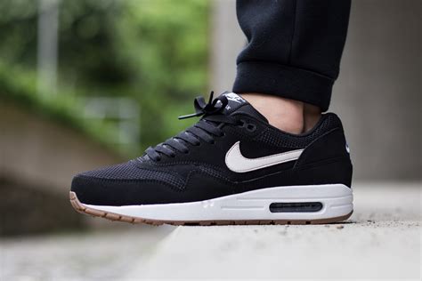 nike aanbiedingen nike air max essential|Nike Air Max 1 Essential Men's Shoes.